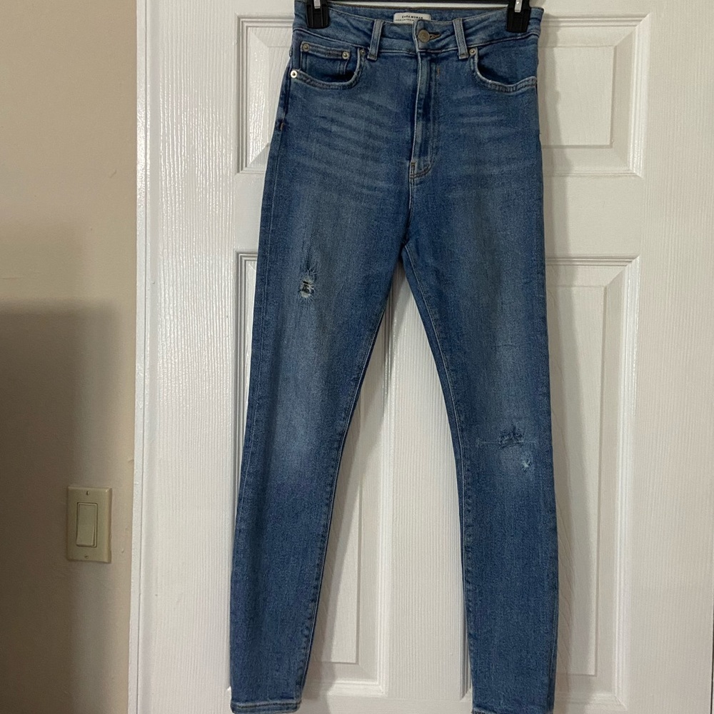 Zara Medium Wash Jeans